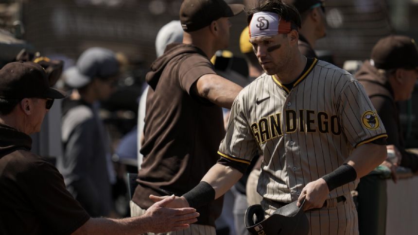 Juan Soto drives in pair of runs as Padres give Bob Melvin series win against former Oakland club