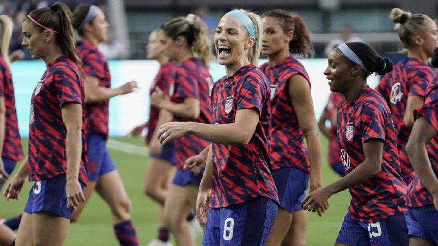 Julie Ertz says goodbye to the US national team during a 3-0 win over South Africa