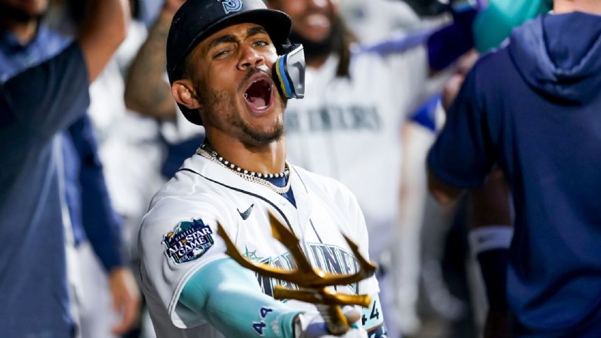 Julio Rodriguez and the Mariners stay red hot with 7-0 win over Oakland