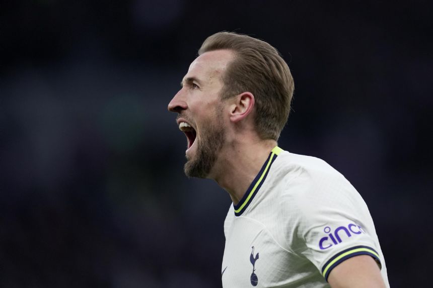 Kane's milestone goal gives Tottenham win, helps Arsenal too
