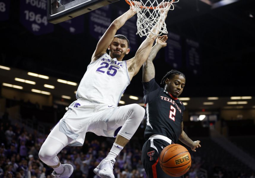 Kansas State closes out No. 19 Texas Tech late for 62-51 win