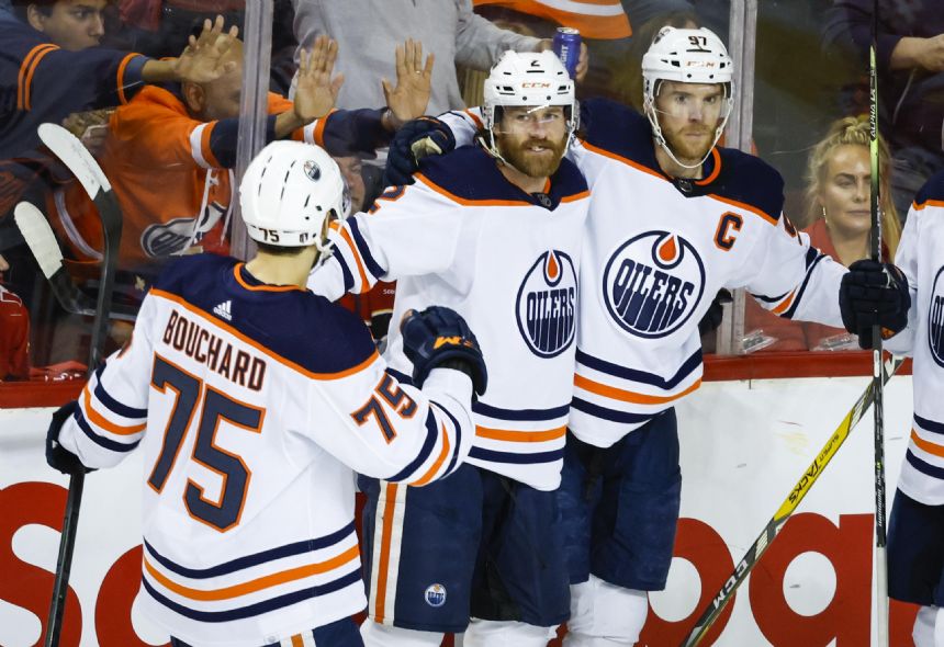 Keith turns back the clock to help Oilers in playoffs