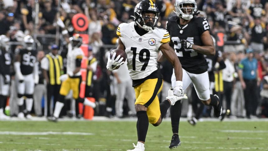 Kenny Pickett passes for 2 touchdowns as Pittsburgh Steelers top Las Vegas Raiders 23-18