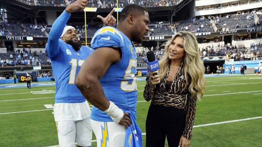 Khalil Mack sets the Chargers' sack record with 6 against the Raiders, his former team