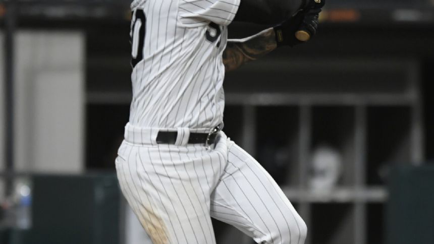 Kim has 4 hits, Padres beat White Sox 6-1 to hand Chicago 100th loss