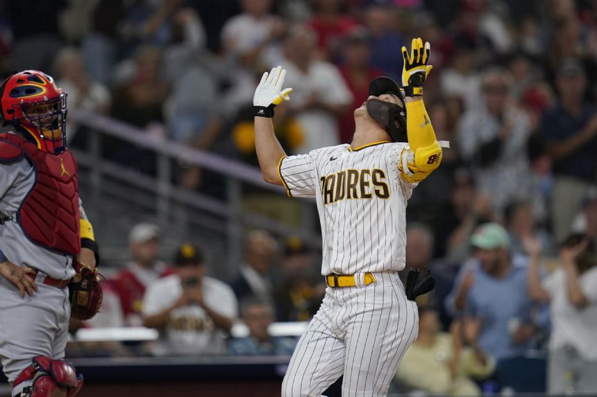 Kim homers, Padres beat Cards 5-0 to clinch winning record