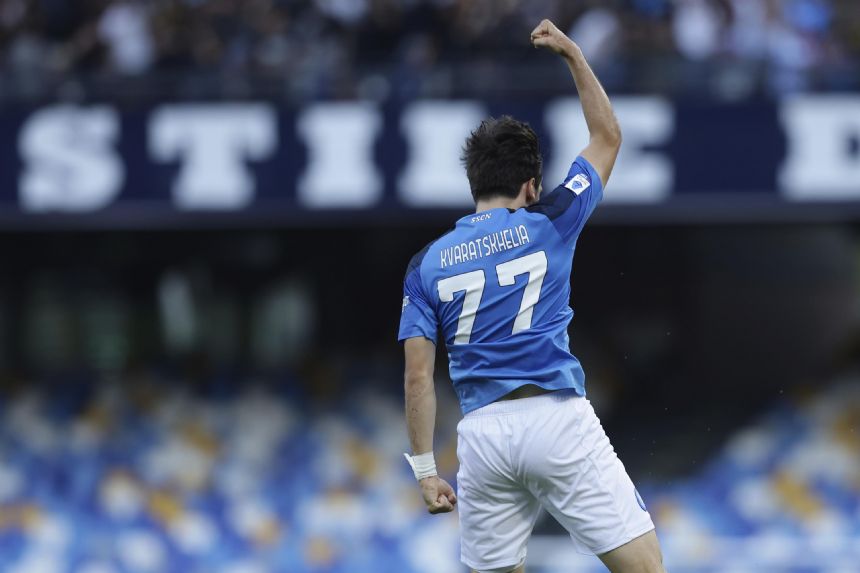 Kvaratskhelia scores 2, Napoli beats Monza 4-0 in Serie A