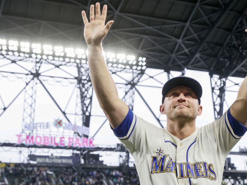 Kyle Seager, who spent entire 11-year MLB career with Mariners, announces retirement