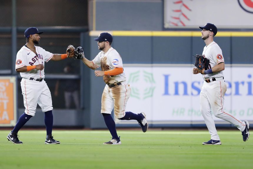 Kyle Tucker, Yordan Alvarez lead Astros over White Sox 6-4