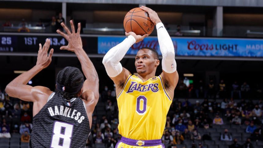 Lakers' Russell Westbrook fires back after Kings play 'Cold as Ice' following his missed shots