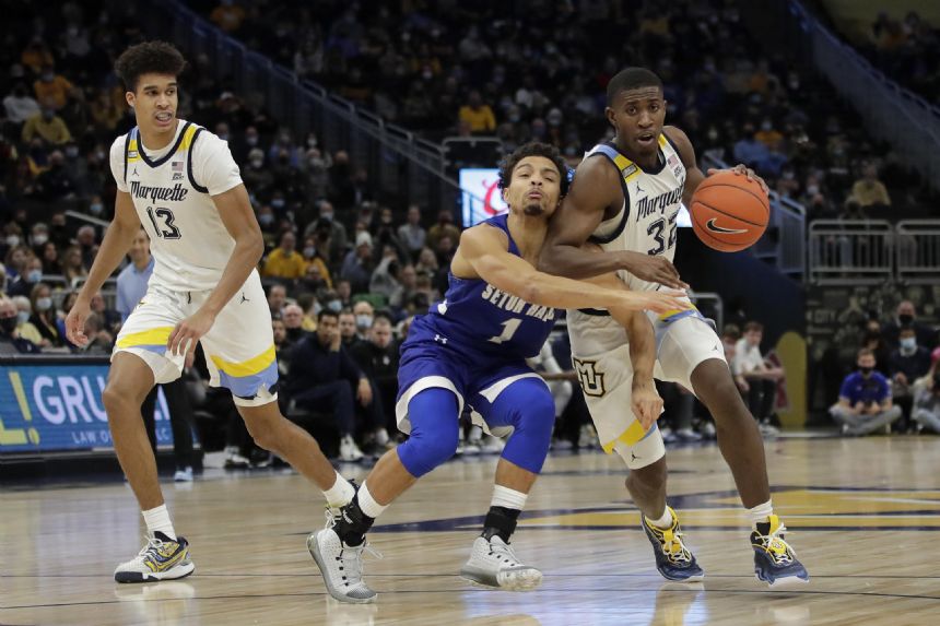 Late free throw helps Marquette top No. 20 Seton Hall 73-72