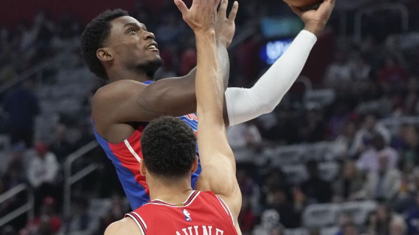 LaVine's 51 points not enough for Bulls in 118-102 loss to Pistons