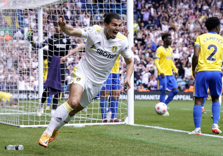 Leeds out of EPL's bottom 3 after stoppage-time equalizer