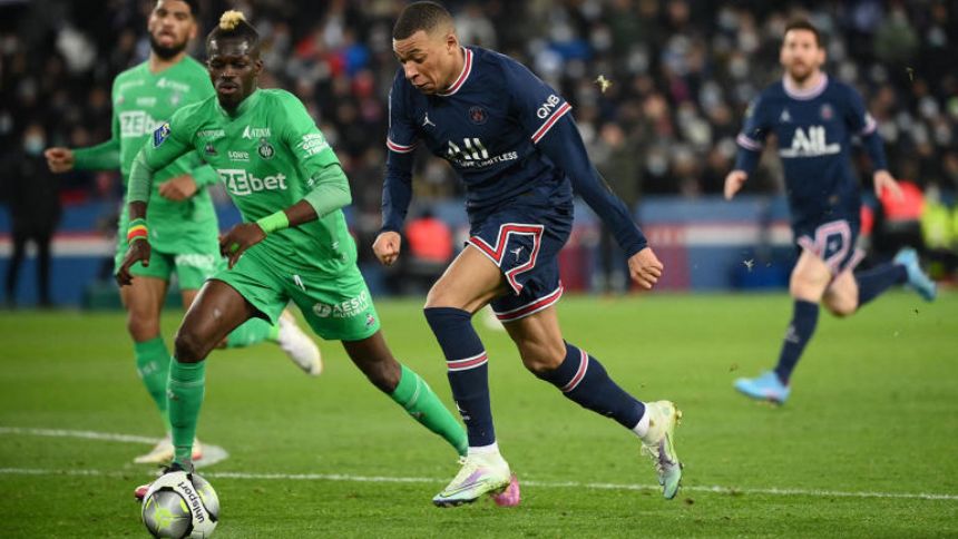 Ligue 1: Kylian Mbappe ensures PSG get back to winning ways against Saint-Etienne