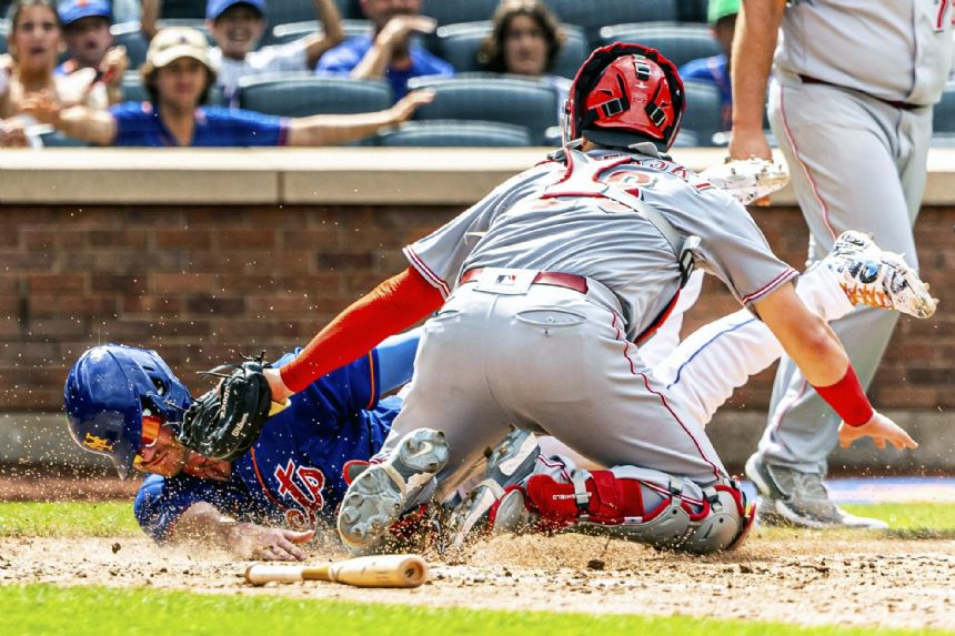 Lindor scores 3 more, Mets thump Reds for 6th straight win