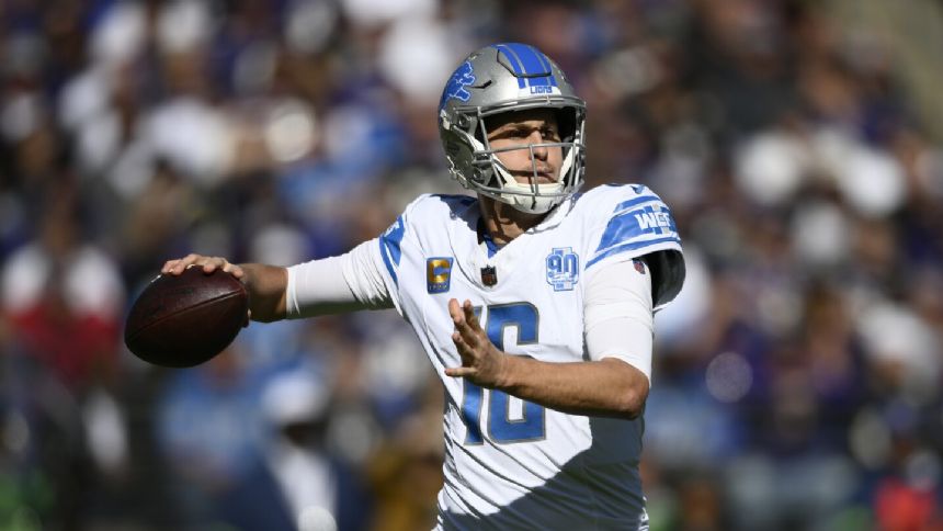 Lions hope Jared Goff bounces back, Raiders welcome return of Jimmy Garoppolo on Monday night