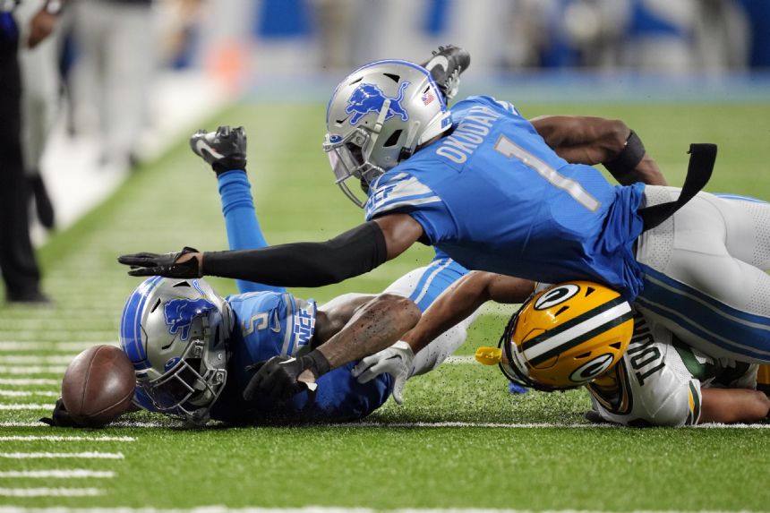 Lions' season still appears lost despite win over Packers