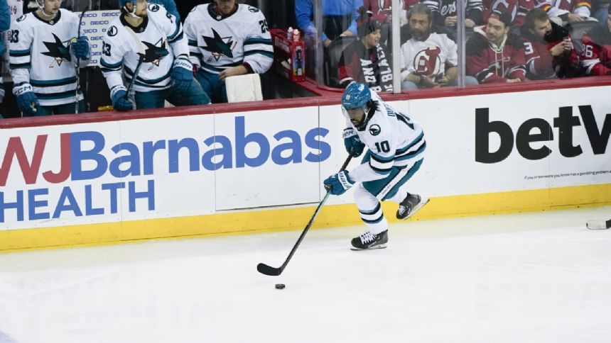 MacDonald, Duclair score 2 each as Sharks beat Devils 6-3 for 1st road win of season