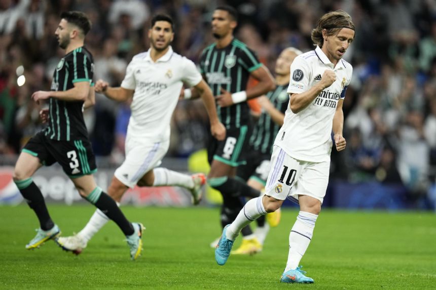 Madrid routs Celtic, secures group win in Champions League