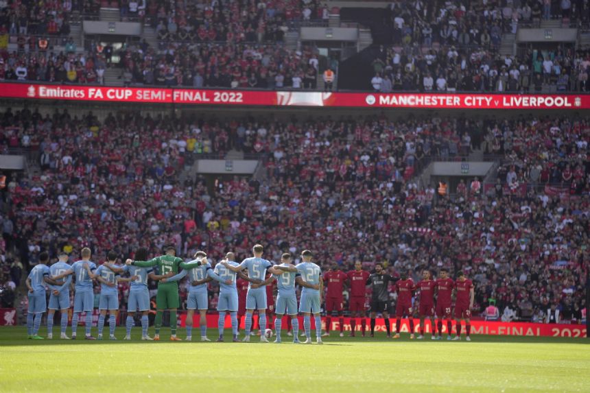 Man City apology for fan chants during Hillsborough silence