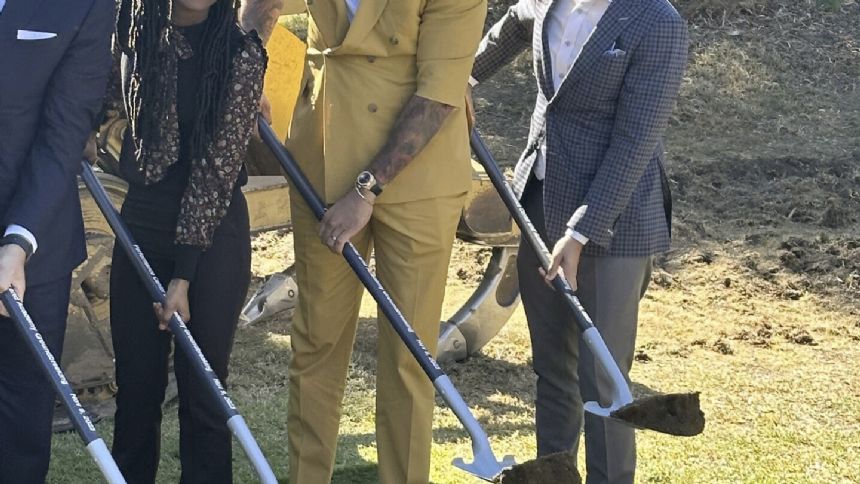 Manny Machado digs in at groundbreaking for San Diego FC's training complex and academy