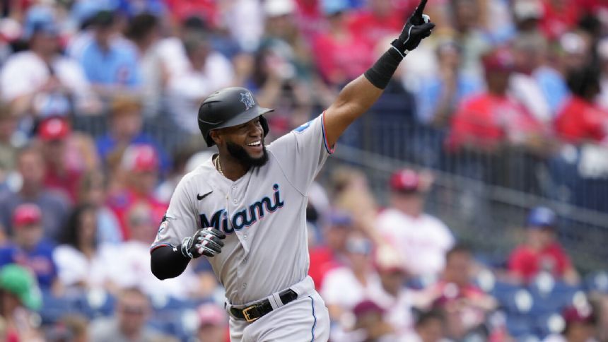 Marlins break up Suarez's no-hit bid in 7th, then rally past Phillies 5-4 on De La Cruz's homer