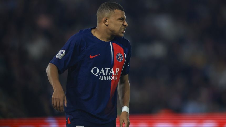 MATCHDAY: Tottenham hosts Liverpool in game between unbeaten sides. Mbappe fit for PSG.