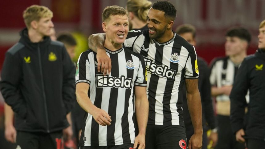 MATCHDAY: 'Klassiker' in Germany as Bayern visits Dortmund. Newcastle vs. Arsenal in Premier League