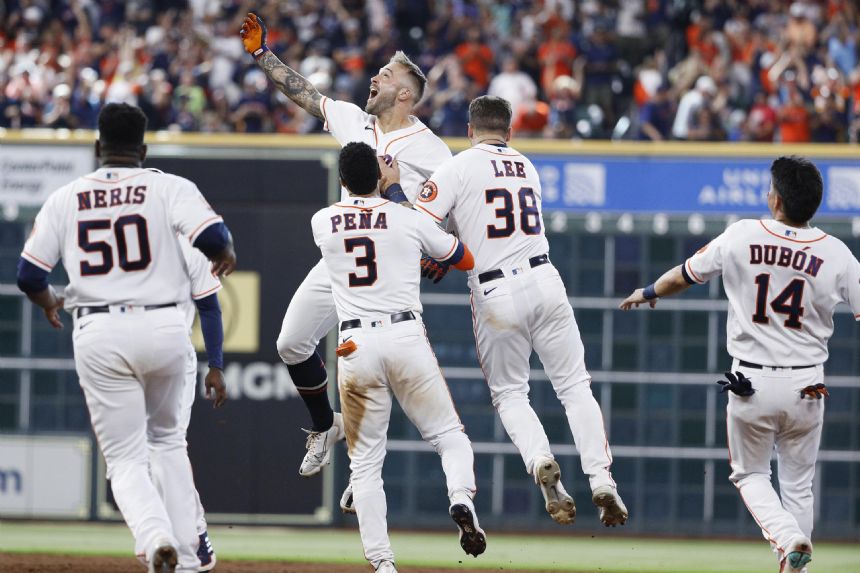 Matijevic's pinch-hit RBI single lifts Astros over Yankees