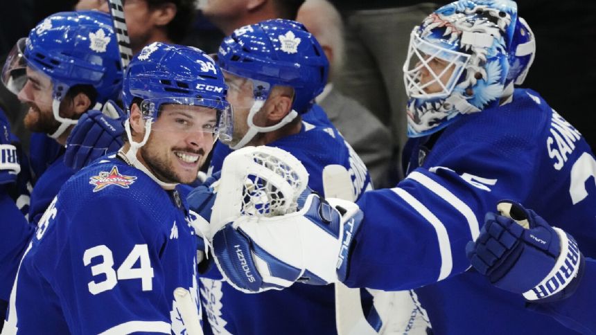 Matthews scores 2 late goals for hat trick, Maple Leafs beat Canadiens 6-5 in shootout
