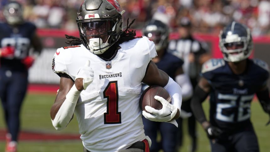 Mayfield throws for 278 yards, 2 TDs to help Buccaneers stop 4-game skid with 20-6 win over Titans