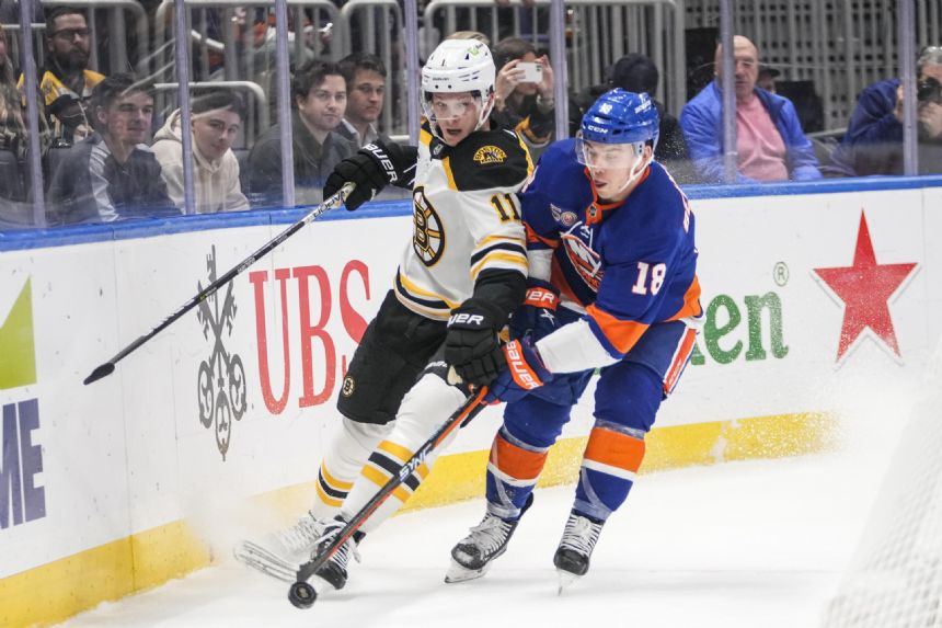 McAvoy, Forbort score in 2nd, Bruins beat Islanders 4-1