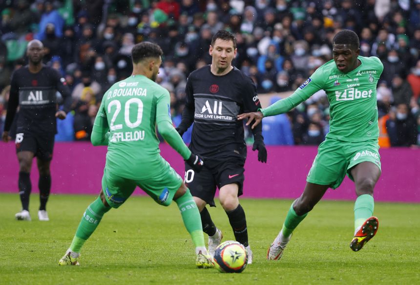 Messi assists help PSG top Saint-Etienne in French league