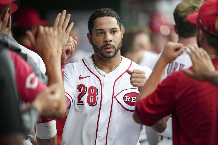 Mets sign outfielder Tommy Pham to 1-year contract
