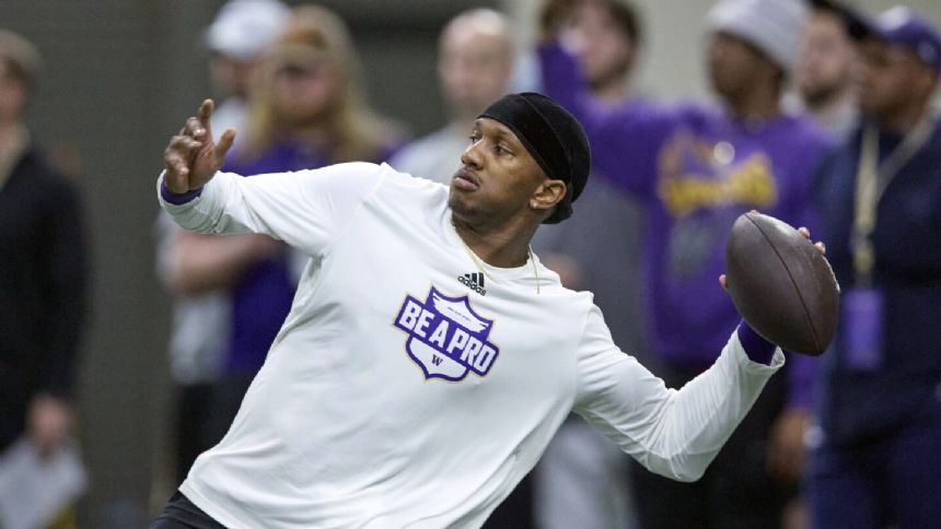 Michael Penix Jr. runs, jumps and throws showing off athleticism at Washington pro day