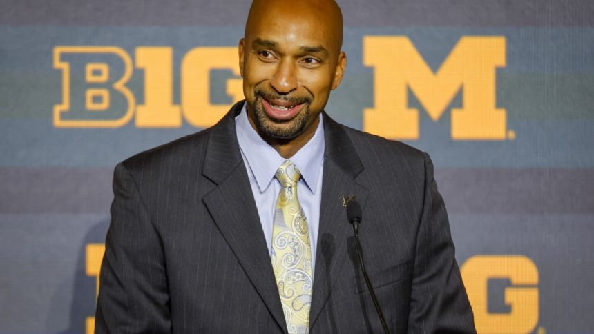 Michigan State adds ex-Michigan assistant and Lansing native Saddi Washington to Tom Izzo's staff