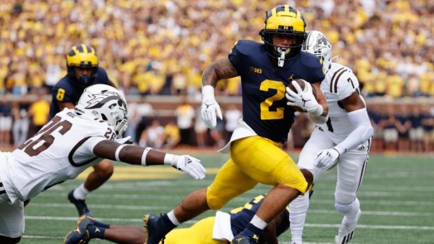 Michigan vs. Hawaii prediction, odds, line: 2022 college football picks, Week 2 best bets from proven model