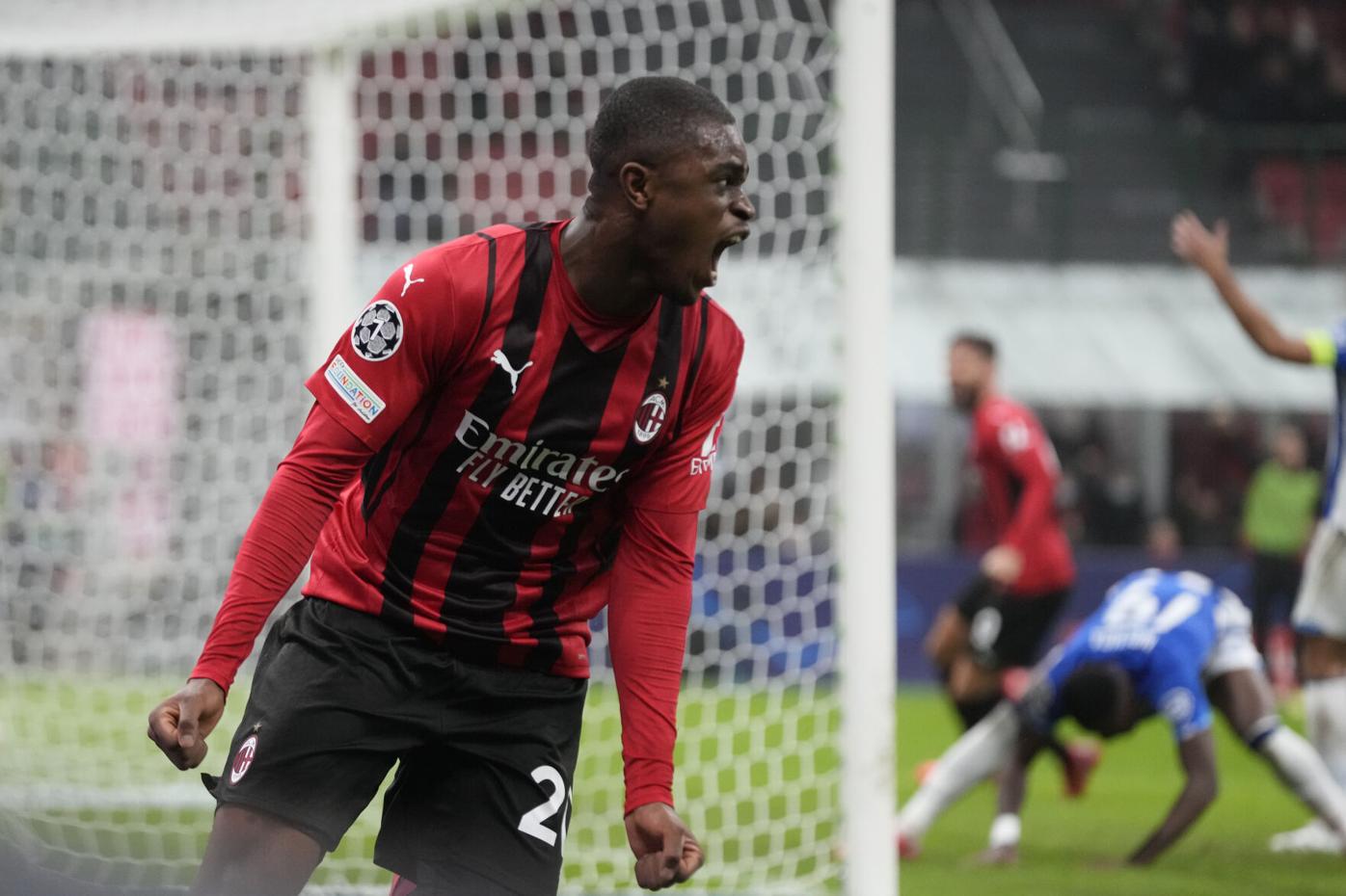 Milan draws 1-1 against Porto to keep faint CL hopes alive