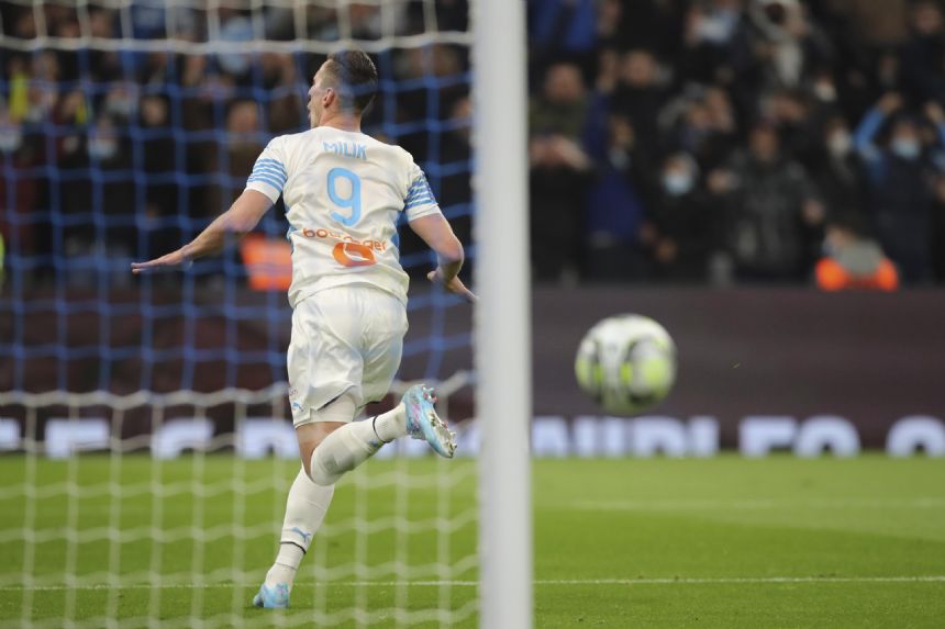 Milik nets 3 as Marseille beats Angers 5-2 to move into 2nd
