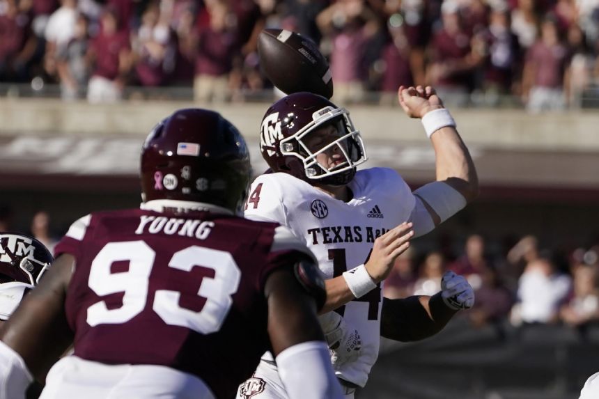 Mississippi St. forces 4 turnovers to roll No. 17 Texas A&M