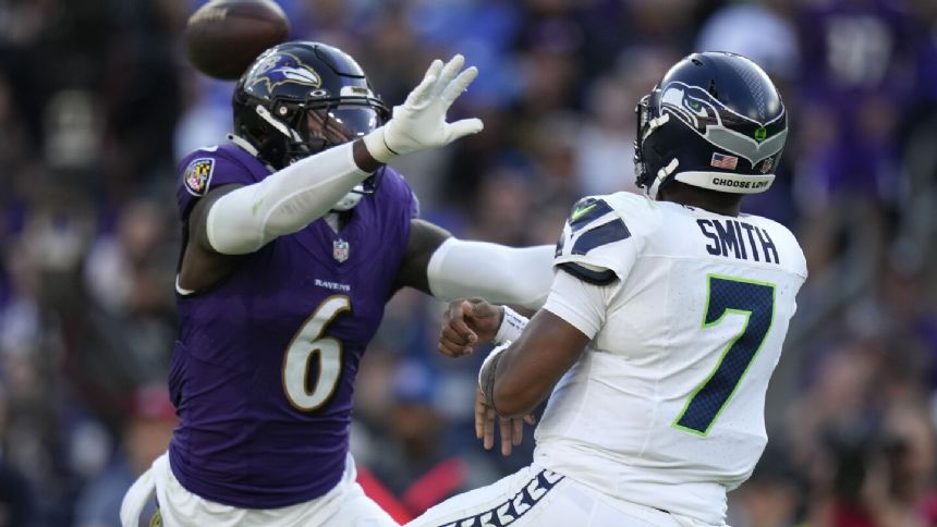 Mistake-prone Seahawks do very little right in uncharacteristic 37-3 loss to Ravens
