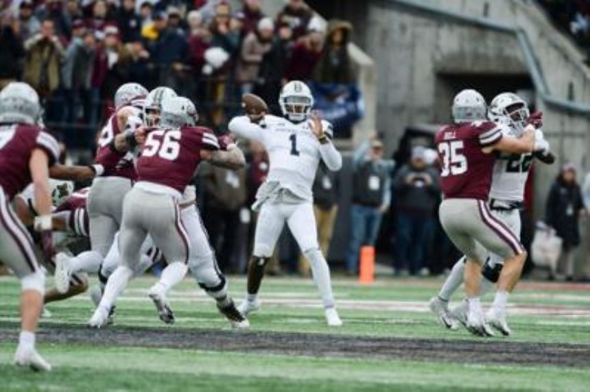 Montana State QB enters transfer portal before playoff game
