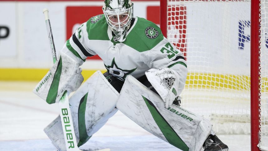 Murray earns first career shutout, Stars score two short-handed goals in 4-0 win at Minnesota