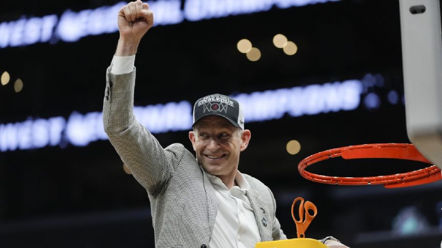 Nate Oats uses advice from Nick Saban and other coaches to get Alabama to its first Final Four