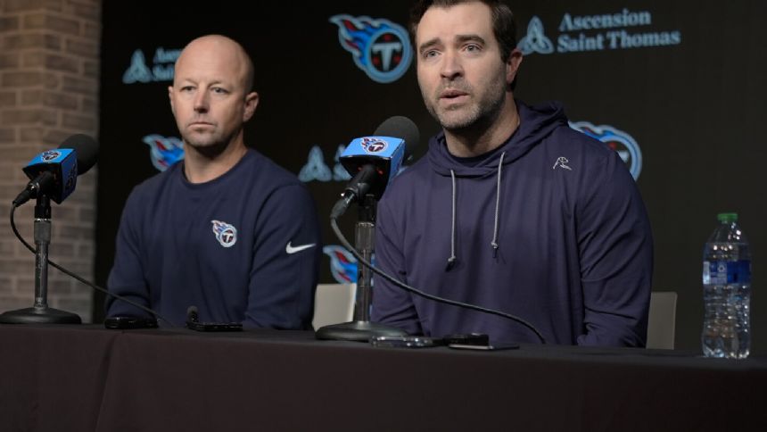 New Titans coach Brian Callahan goes back to basics to start offseason program