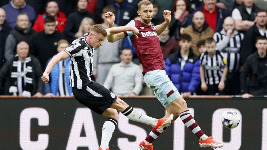 Newcastle overcomes 2-goal deficit to beat West Ham 4-3 with late brace from Harvey Barnes