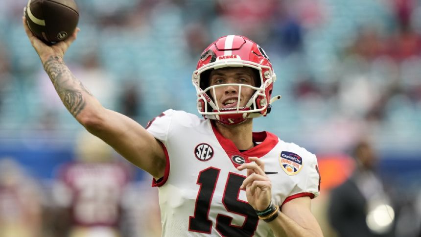 NFL mock draft 2025: Titans take Carson Beck No. 1; Giants select Shedeur Sanders in top 10