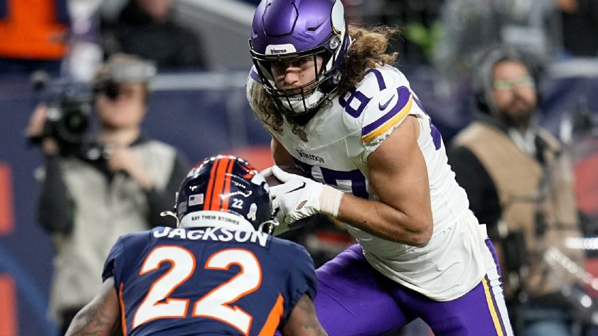 NFL suspends Broncos' Kareem Jackson 4 games for another illegal hit in return from first suspension