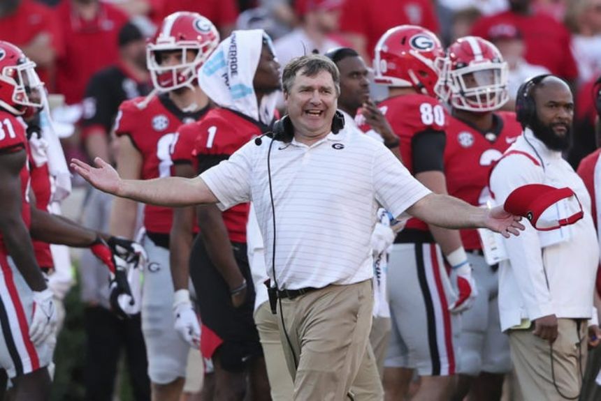 No. 1 Georgia looks to become top dog over Alabama in SEC