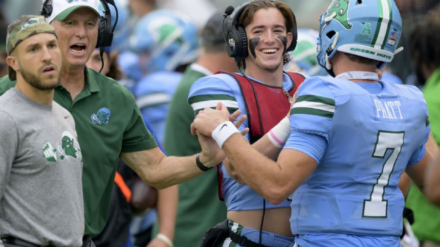 No. 17 Tulane tries to get its 10th win, while FAU looks to win home finale